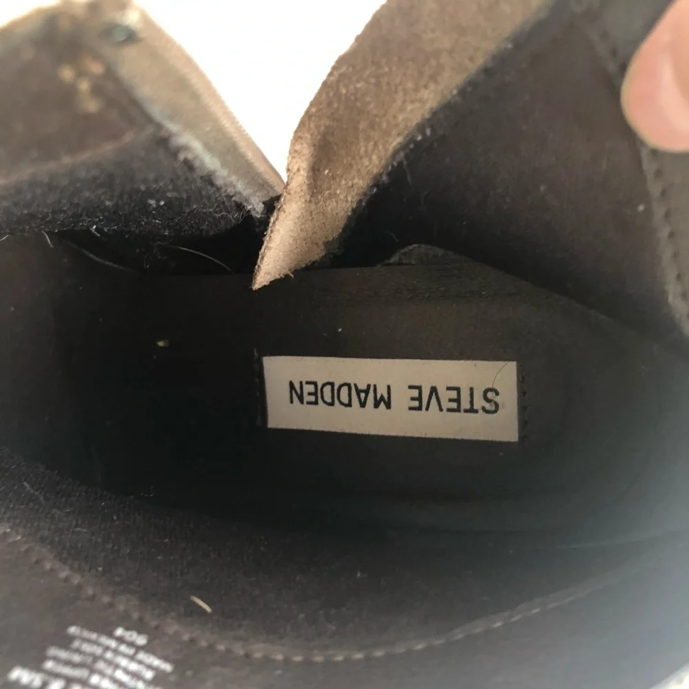 Steve Madden Harlee brown leather casual booties